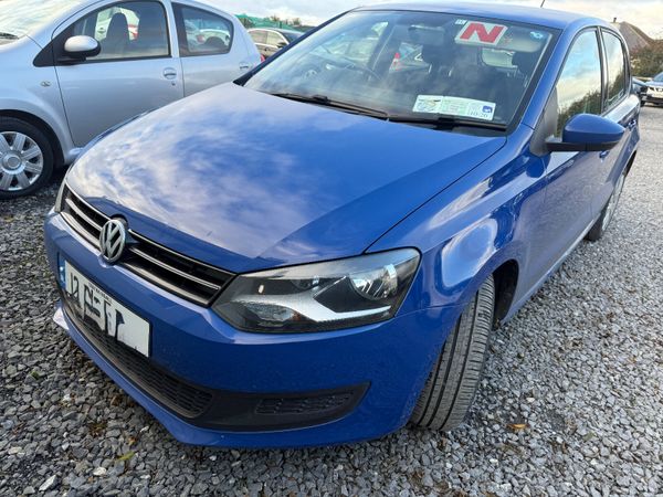 Volkswagen Polo Hatchback, Petrol, 2012, Blue
