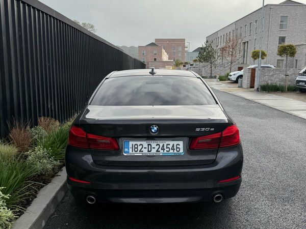 BMW 5-Series Saloon, Petrol Plug-in Hybrid, 2018, Brown