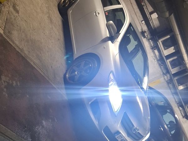 Toyota Corolla Saloon, Petrol, 2007, Silver