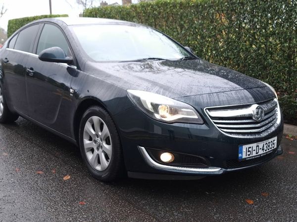 Opel Insignia Hatchback, Diesel, 2015, Green