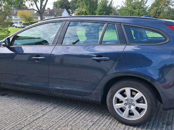 Volvo V60 Estate, Diesel, 2012, Blue