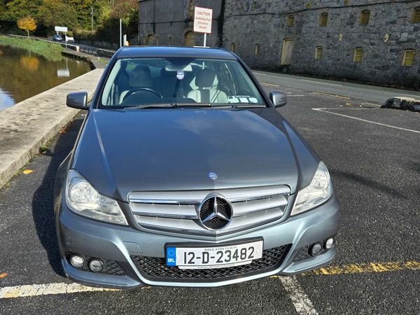 Mercedes-Benz C-Class Saloon, Diesel, 2012, Grey