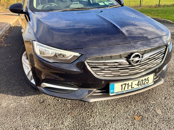 Opel Insignia Hatchback, Diesel, 2017, Blue