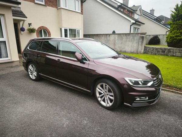 Volkswagen Passat Estate/Jeep, Diesel, 2016, Red