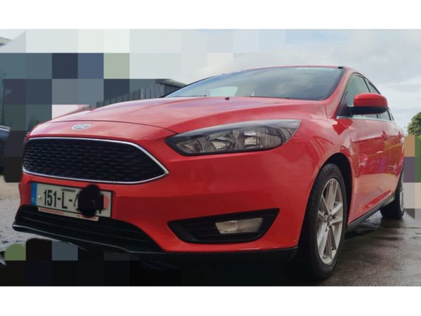 Ford Focus Hatchback, Diesel, 2015, Red