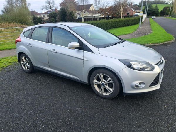 Ford Focus Hatchback, Diesel, 2011, Silver
