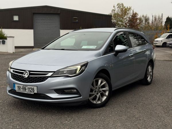 Vauxhall Astra Estate, Diesel, 2019, Silver