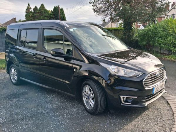 Ford Tourneo Connect MPV, Diesel, 2021, Black
