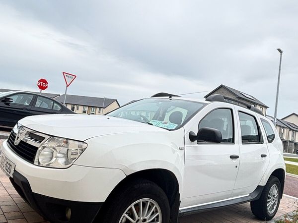 Dacia Duster SUV, Diesel, 2013, White