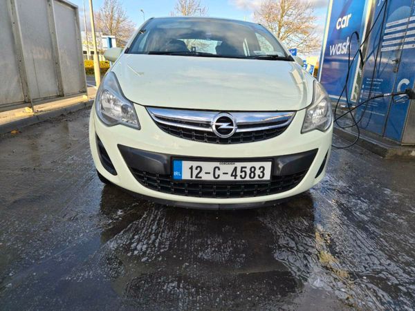 Opel Corsa Hatchback, Petrol, 2012, Green
