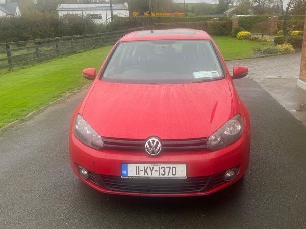 Volkswagen Golf Hatchback, Diesel, 2011, Red