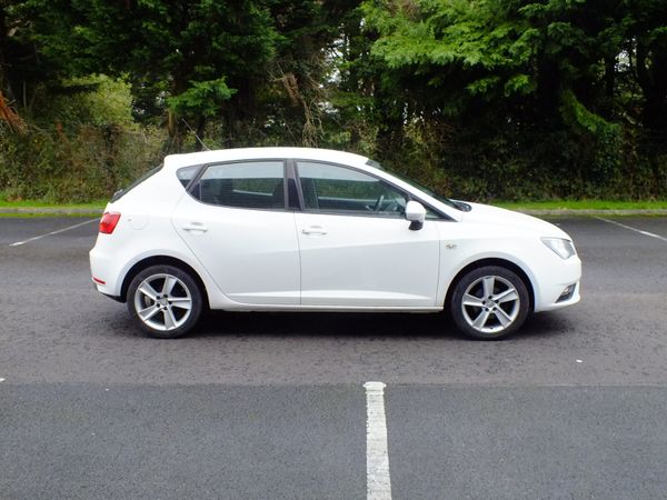 SEAT Ibiza Hatchback, Petrol, 2013, White