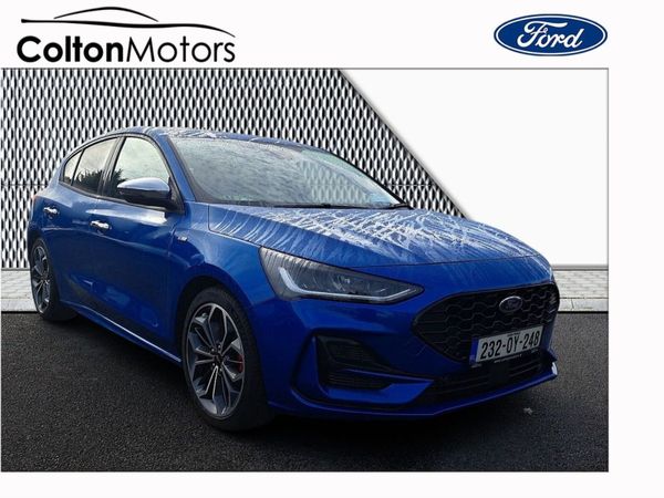 Ford Focus Hatchback, Petrol, 2023, Blue
