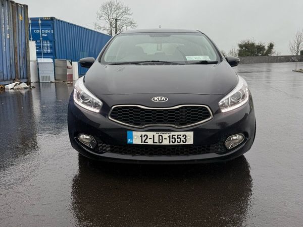 Kia Ceed Hatchback, Diesel, 2012, Black
