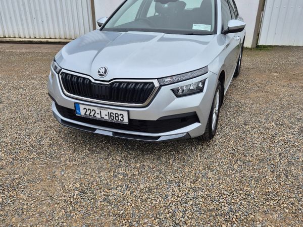 Skoda Kamiq Hatchback, Petrol, 2022, Grey