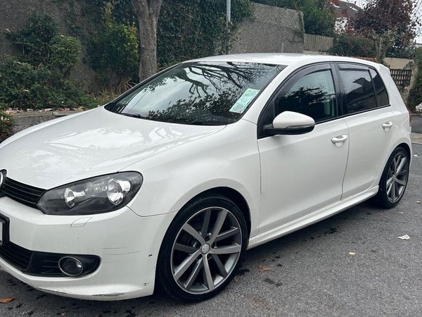 Volkswagen Golf Hatchback, Diesel, 2011, White