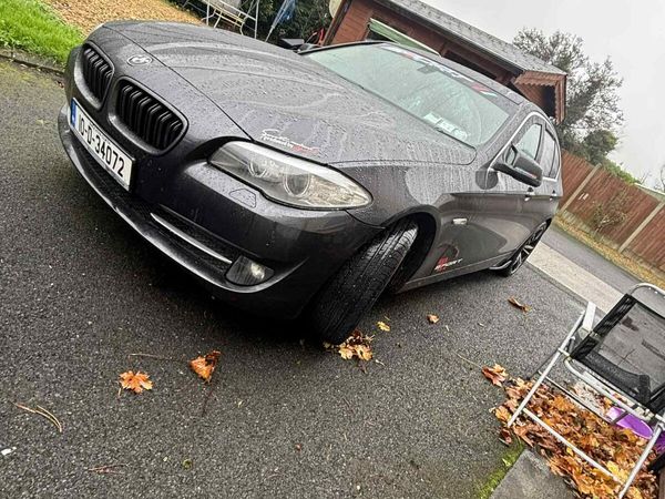 BMW 5-Series Saloon, Diesel, 2010, Grey