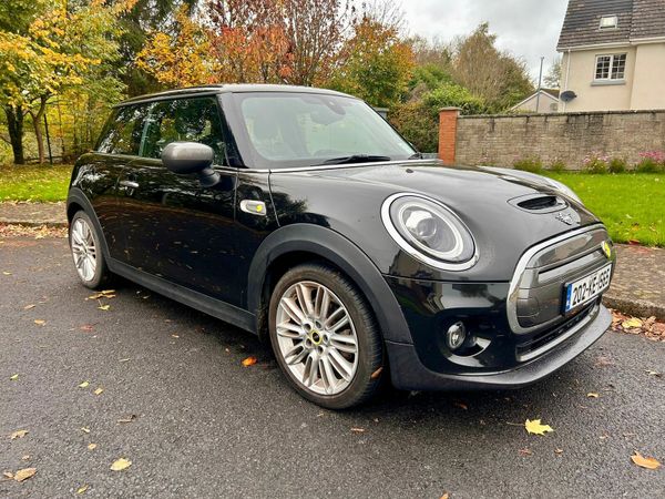Mini Cooper Hatchback, Electric, 2020, Black