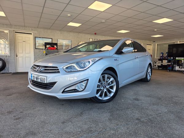 Hyundai i40 Saloon, Diesel, 2015, Silver