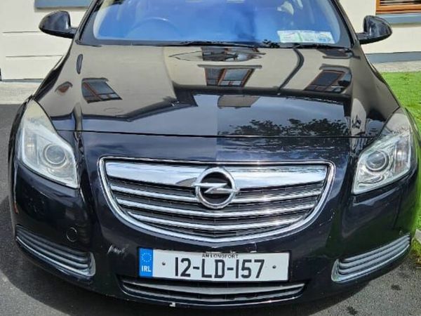 Opel Insignia Estate, Diesel, 2012, Black