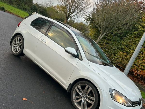 Volkswagen Golf Hatchback, Diesel, 2016, White