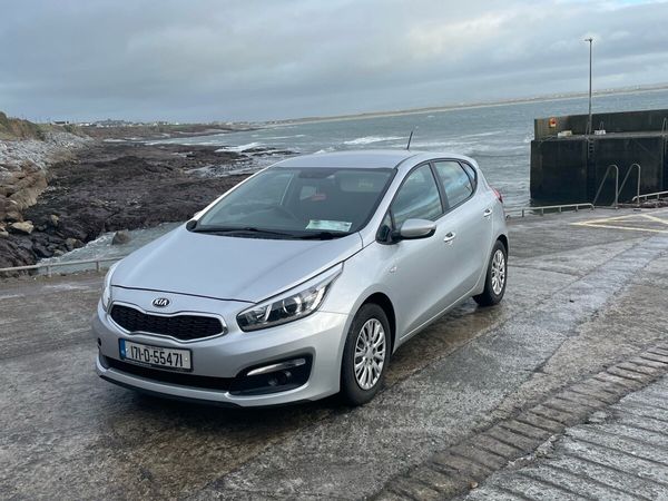 Kia Ceed Hatchback, Diesel, 2017, Silver