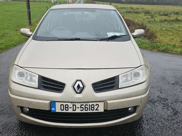 Renault Megane Saloon, Diesel, 2008, Gold