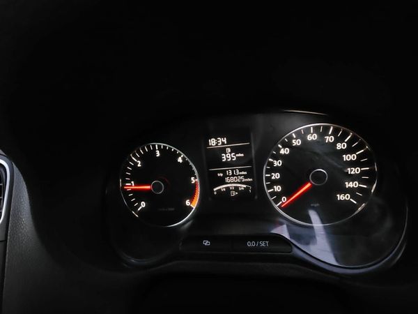 Volkswagen Polo Hatchback, Diesel, 2012, White