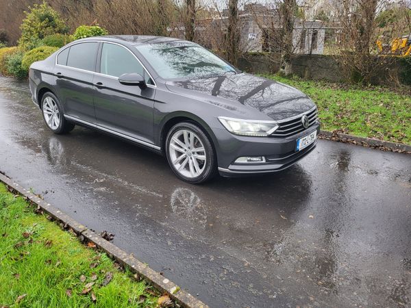 Volkswagen Passat Saloon, Diesel, 2017, Grey