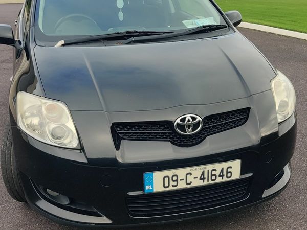 Toyota Auris Hatchback, Diesel, 2009, Black