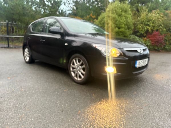 Hyundai i30 Hatchback, Petrol, 2010, Black