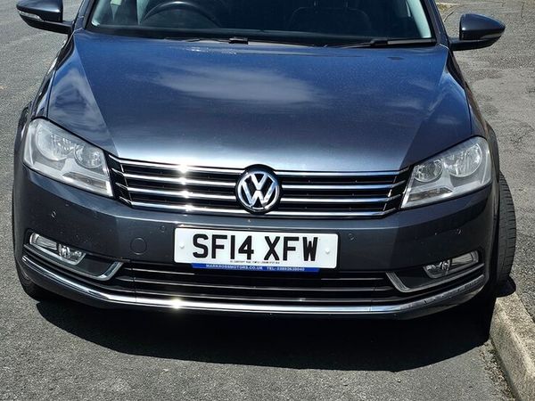 Volkswagen Passat Saloon, Diesel, 2014, Grey