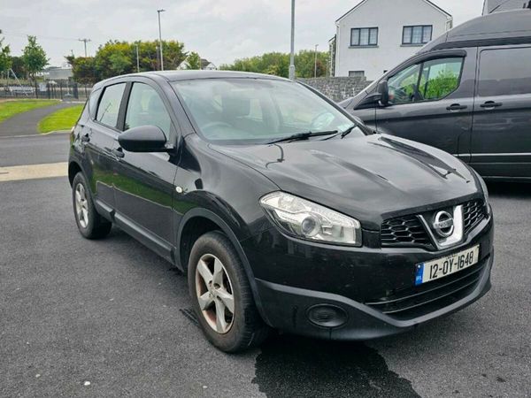Nissan Qashqai Hatchback, Diesel, 2012, Black