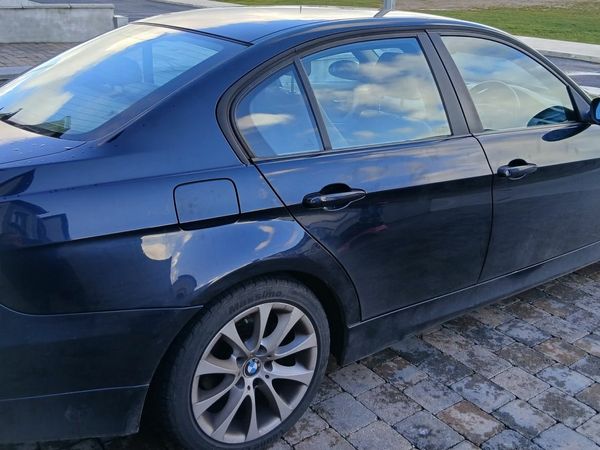BMW 3-Series Saloon, Diesel, 2009, Black