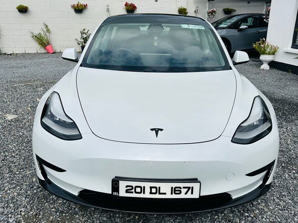 Tesla Model 3 Saloon, Electric, 2020, White