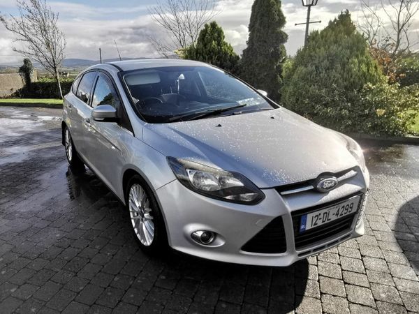 Ford Focus Hatchback, Diesel, 2012, Silver