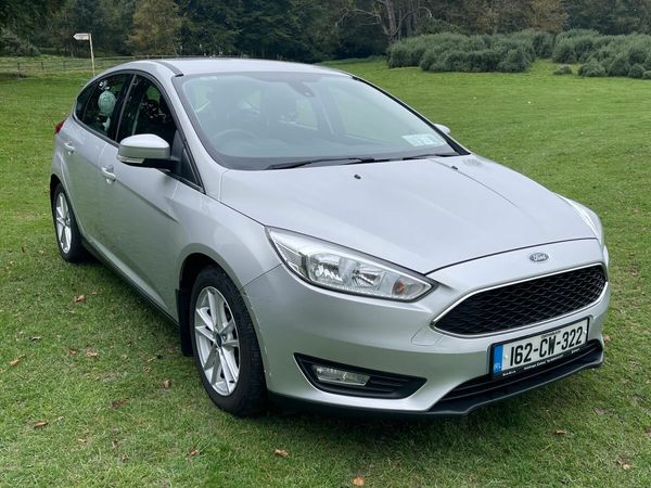 Ford Focus Hatchback, Petrol, 2016, Silver