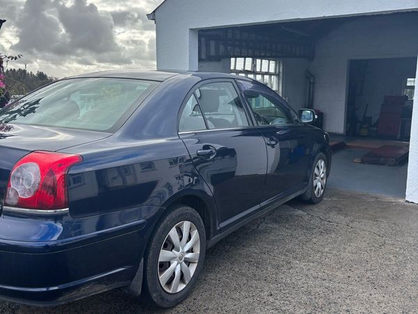 Toyota Avensis Saloon, Petrol, 2007, Blue