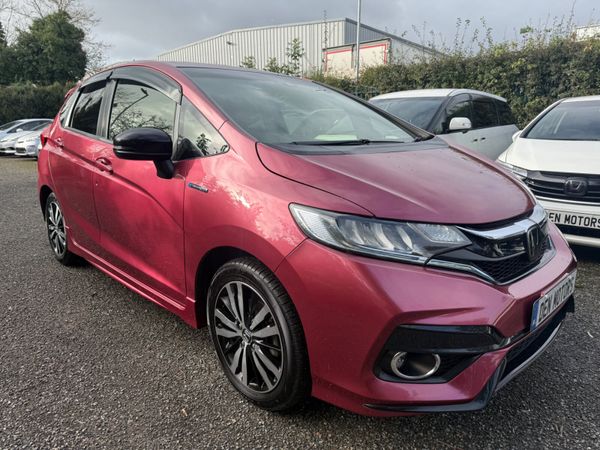 Honda Fit Hatchback, Petrol Hybrid, 2019, Red