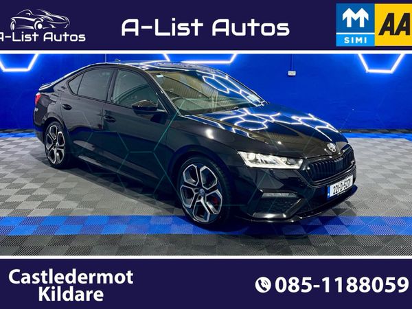 Skoda Octavia Saloon, Diesel, 2022, Black