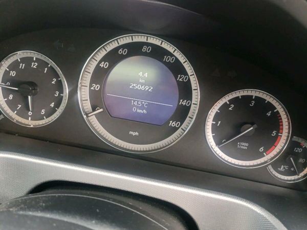 Mercedes-Benz E-Class Saloon, Diesel, 2010, Black