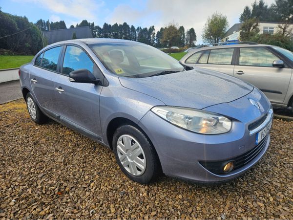 Renault Fluence Saloon, Diesel, 2011, Blue