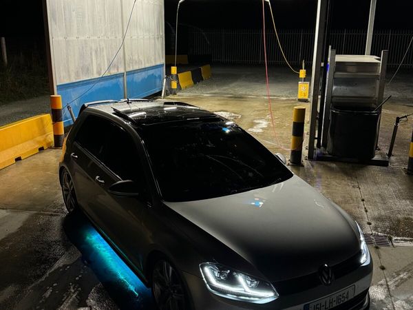 Volkswagen Golf Estate, Diesel, 2015, Silver