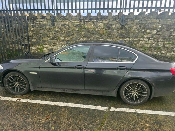 BMW 5-Series Saloon, Diesel, 2012, Black