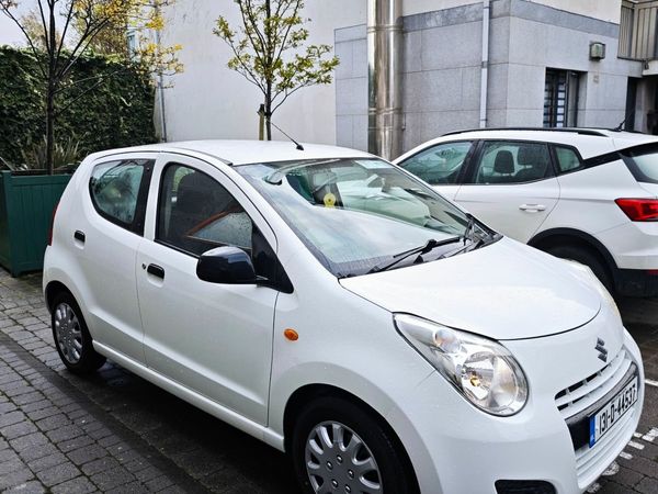Suzuki Alto Hatchback, Petrol, 2013, White