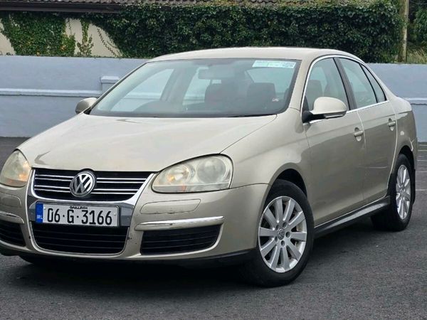 Volkswagen Jetta Saloon, Diesel, 2006, Beige