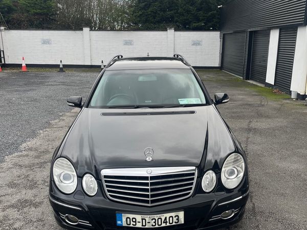 Mercedes-Benz E-Class Estate, Diesel, 2009, Black