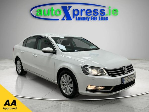 Volkswagen Passat Saloon, Petrol, 2014, White