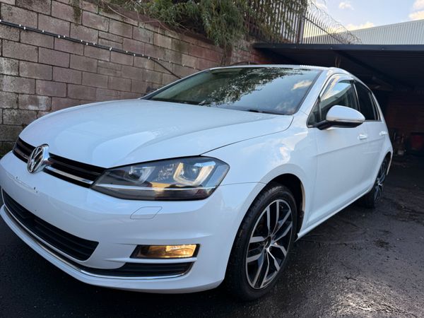 Volkswagen Golf Hatchback, Petrol, 2017, White