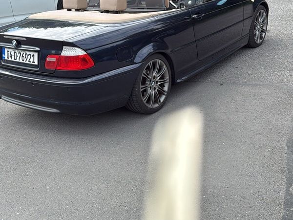BMW 3-Series Convertible, Petrol, 2004, Blue